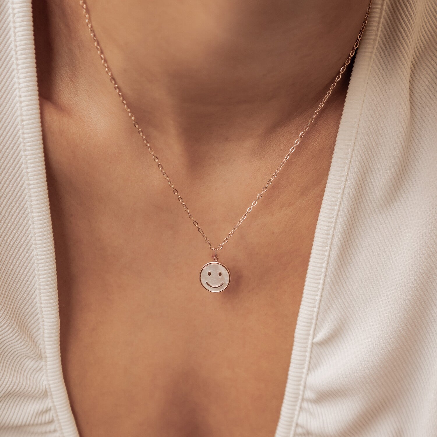 Collar Colgante Shell Smiley Waterproof