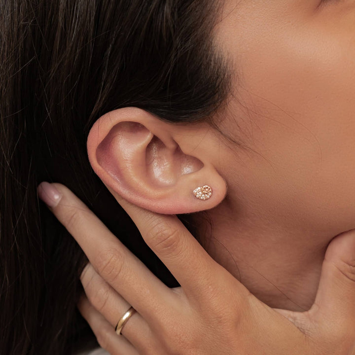 Pendientes Botón Concha Espiral Brillo Plata de Ley 925