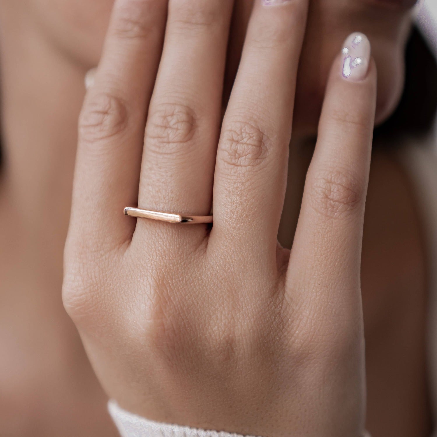 Eleganter Arc-Siegelring aus Edelstahl