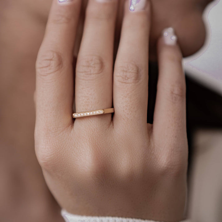 Bague Svelte Arc Gemme Acier Inoxydable