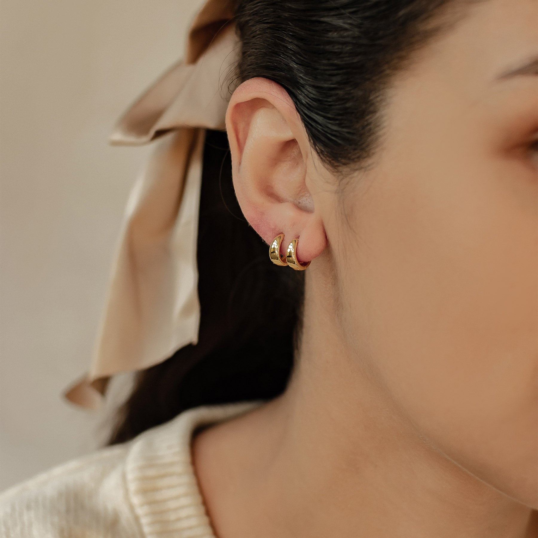 Kleine Kuppel Creolen aus Sterlingsilber