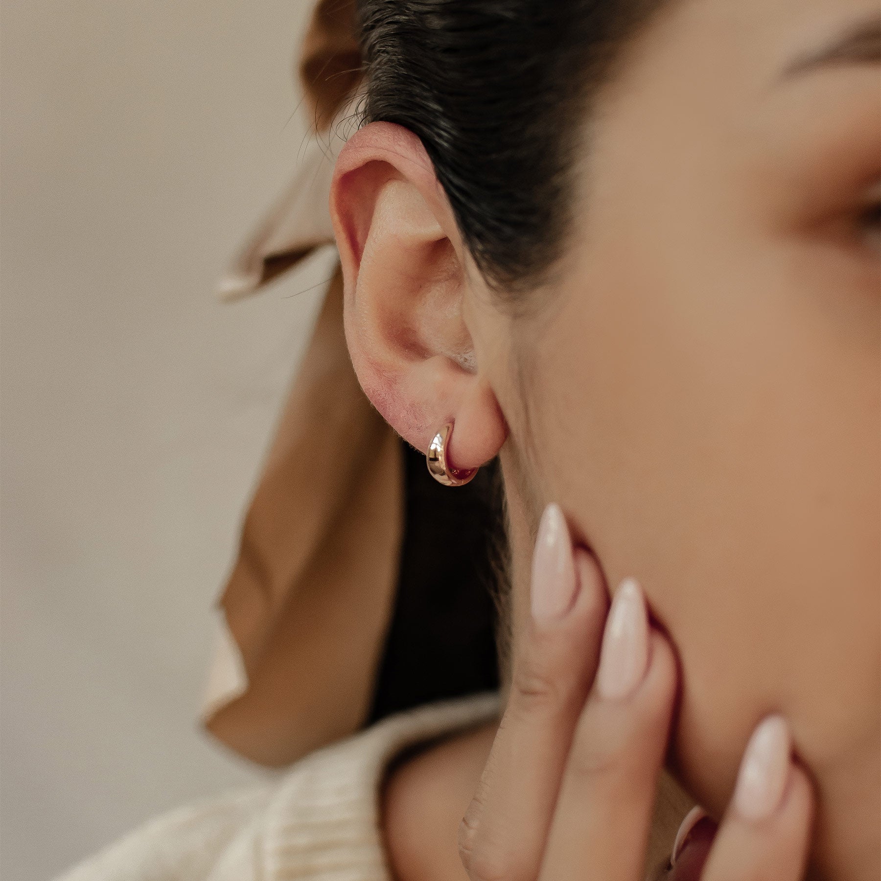 Kleine Kuppel Creolen aus Sterlingsilber