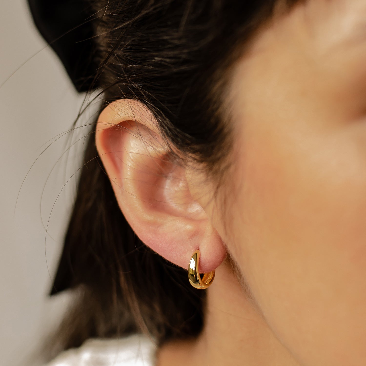 ☆HEI☆ plump mini earring HE23SPESG181XXFR Small-dome-hoop-earrings-