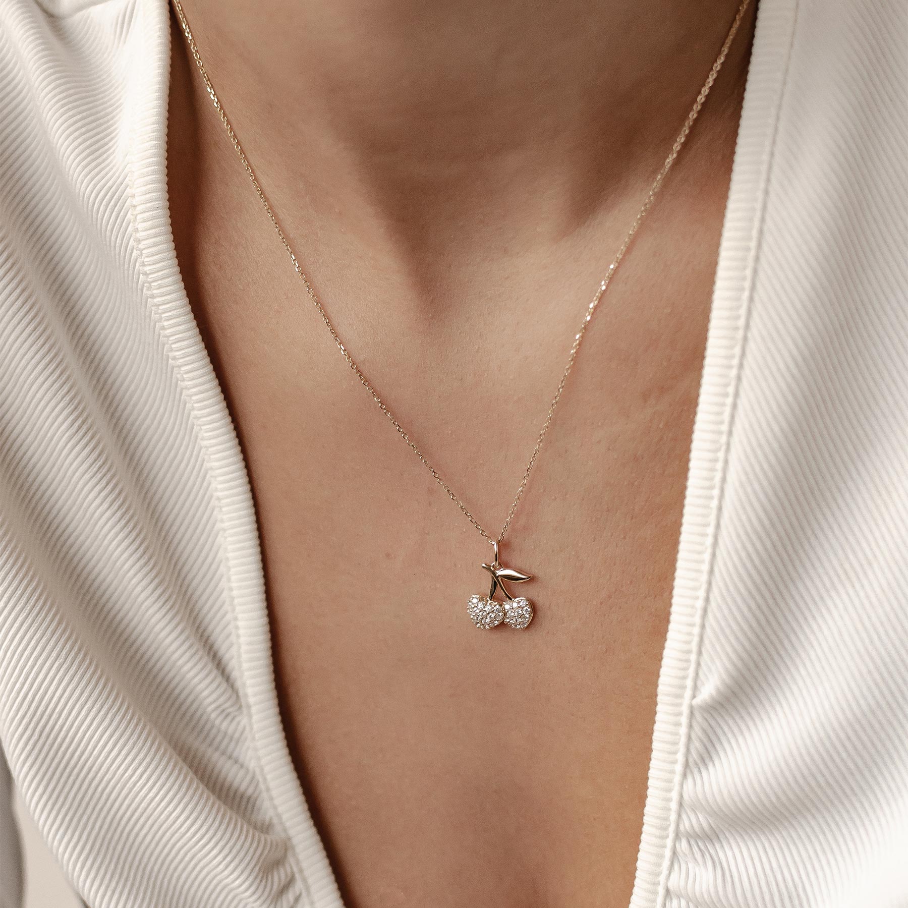 Collar Colgante Cereza Brillante Oro Macizo 14K