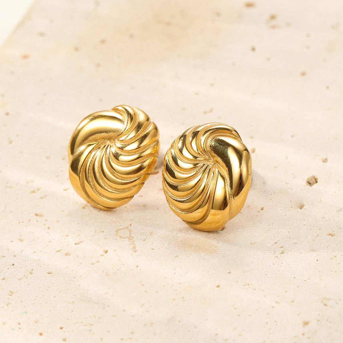 Pendientes Botón Oversized Espiral Waterproof