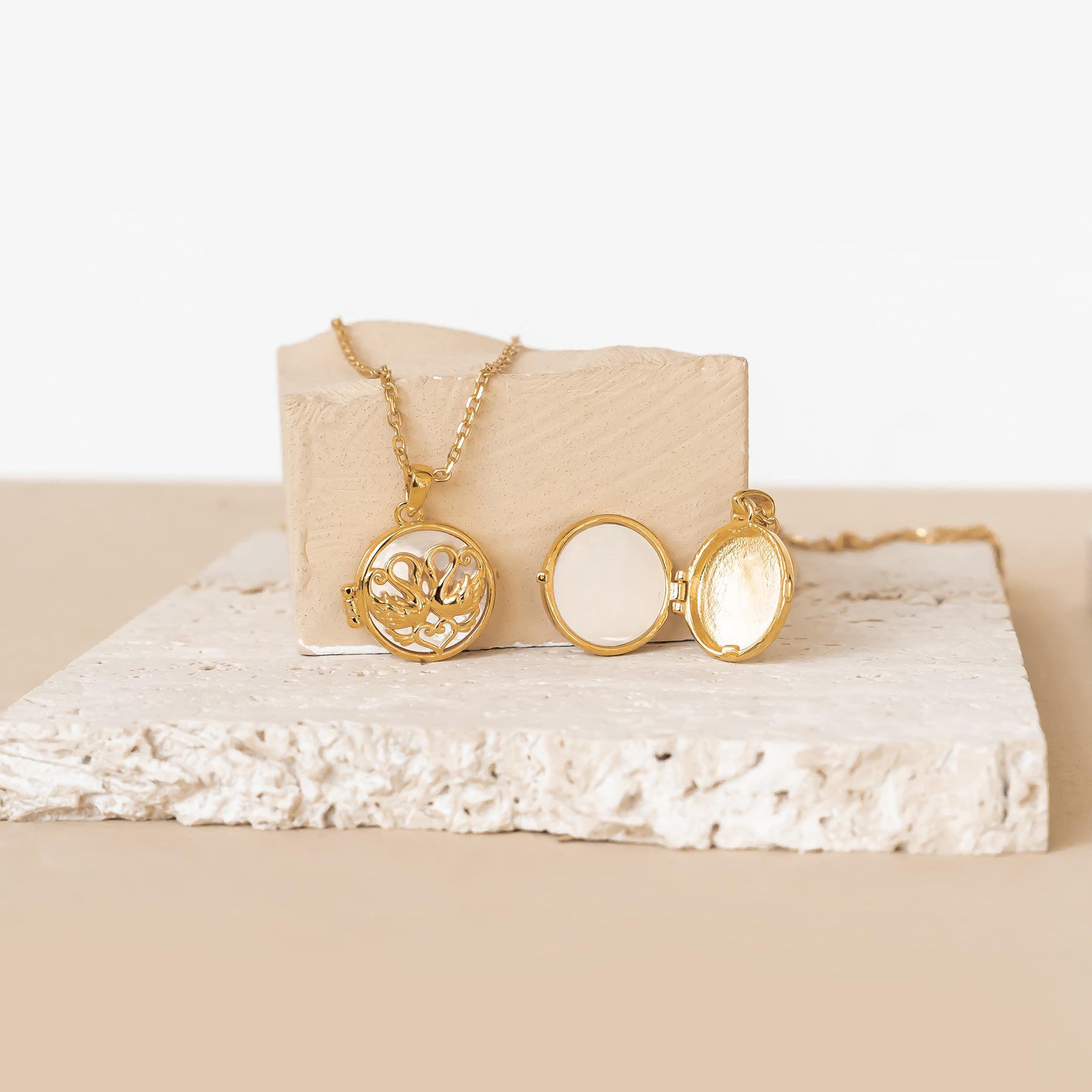 Zwillingsschwan Herz Medaillon Halskette 925 Sterling Silber