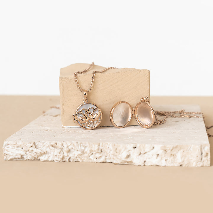 Colgante Medallón Cisnes Gemelos Corazón Plata de Ley 925