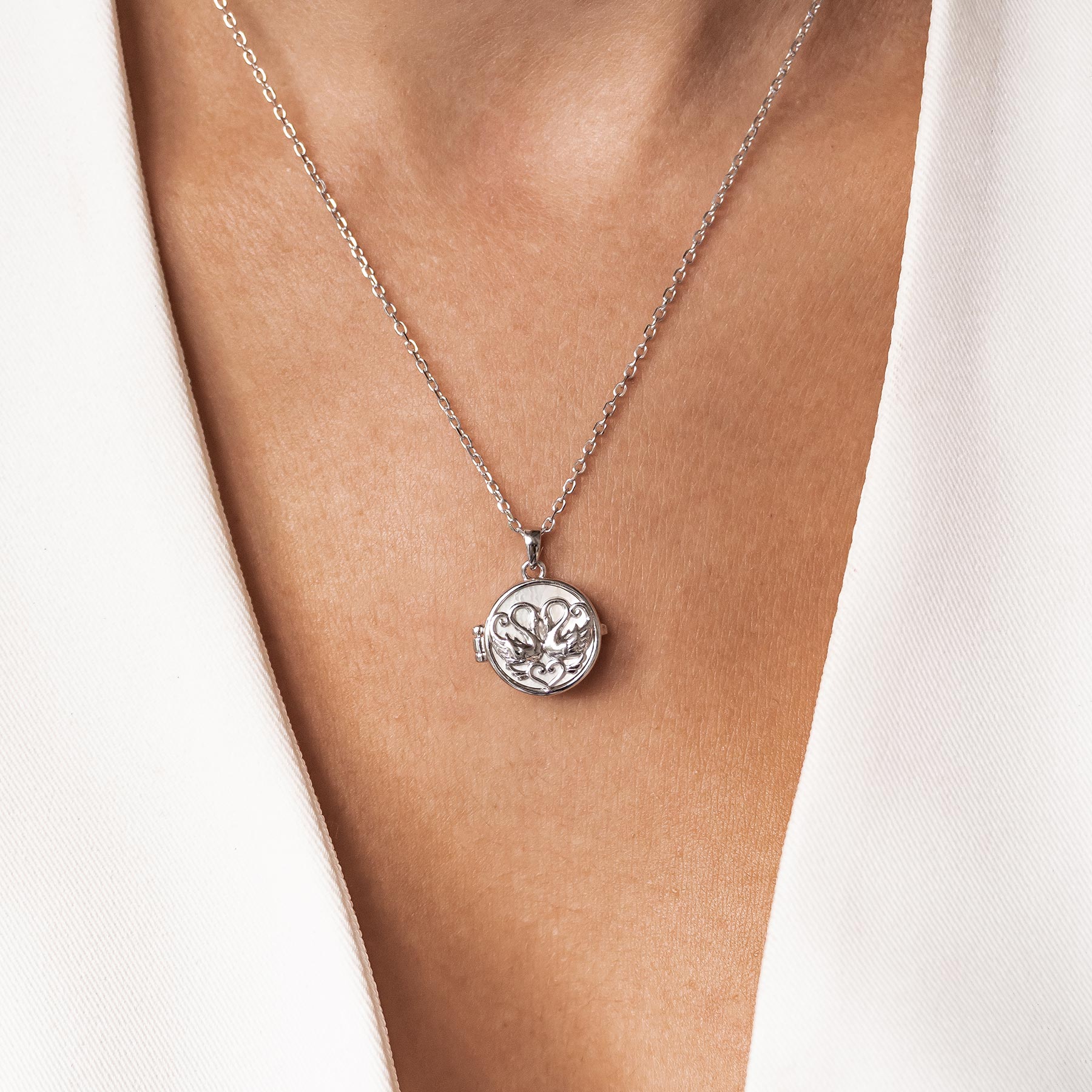 Zwillingsschwan Herz Medaillon Halskette 925 Sterling Silber