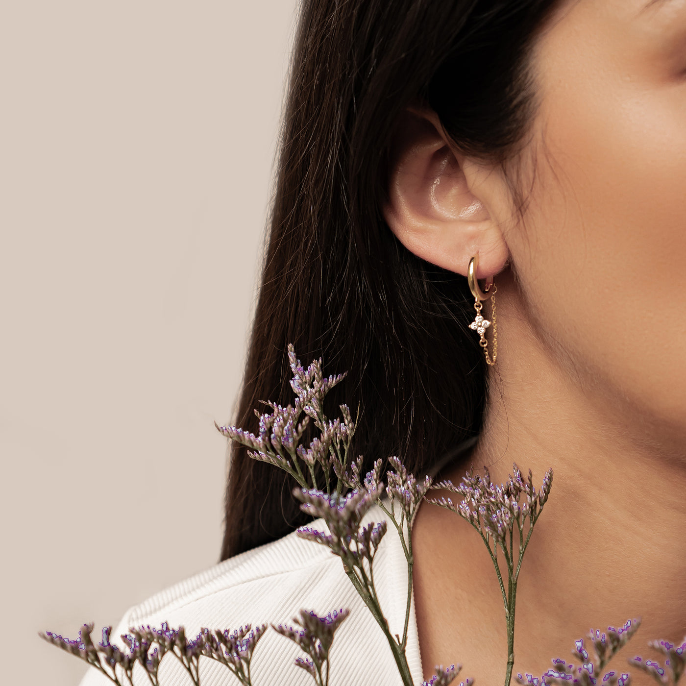 Funkelnde Blüten-Creolen mit Ketten – Sterling Silber