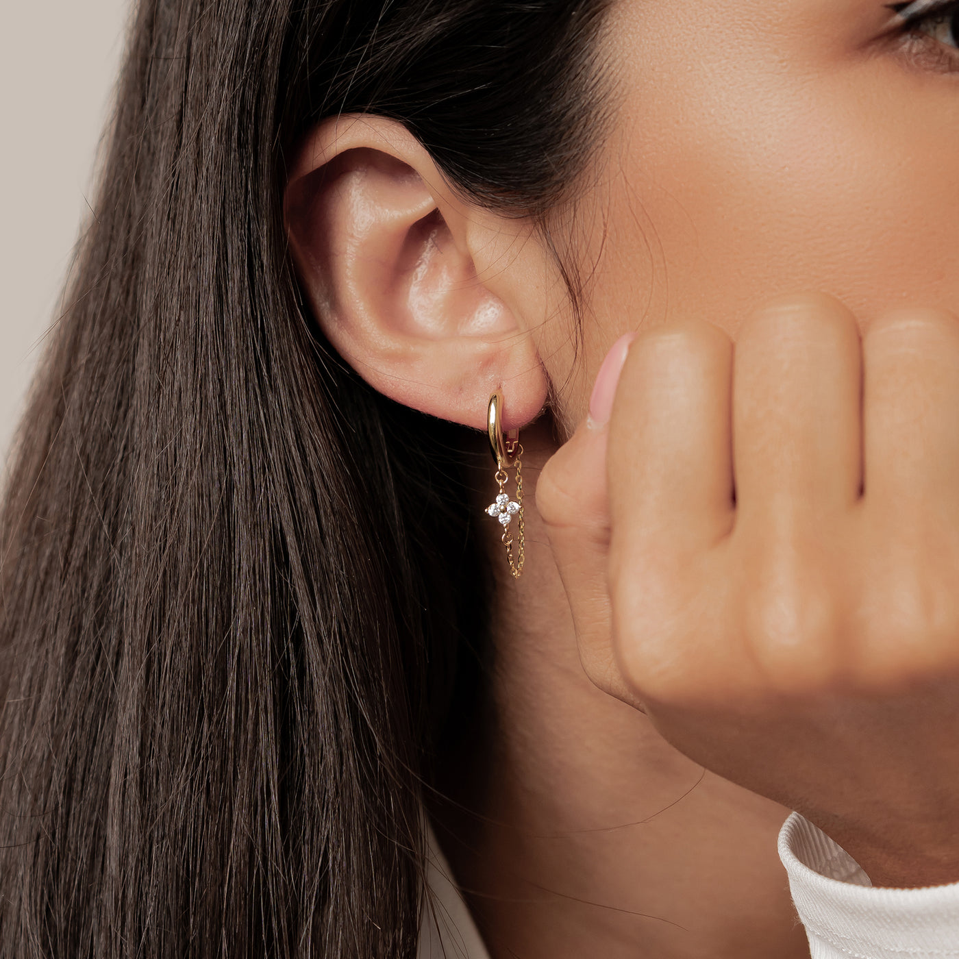 Funkelnde Blüten-Creolen mit Ketten – Sterling Silber