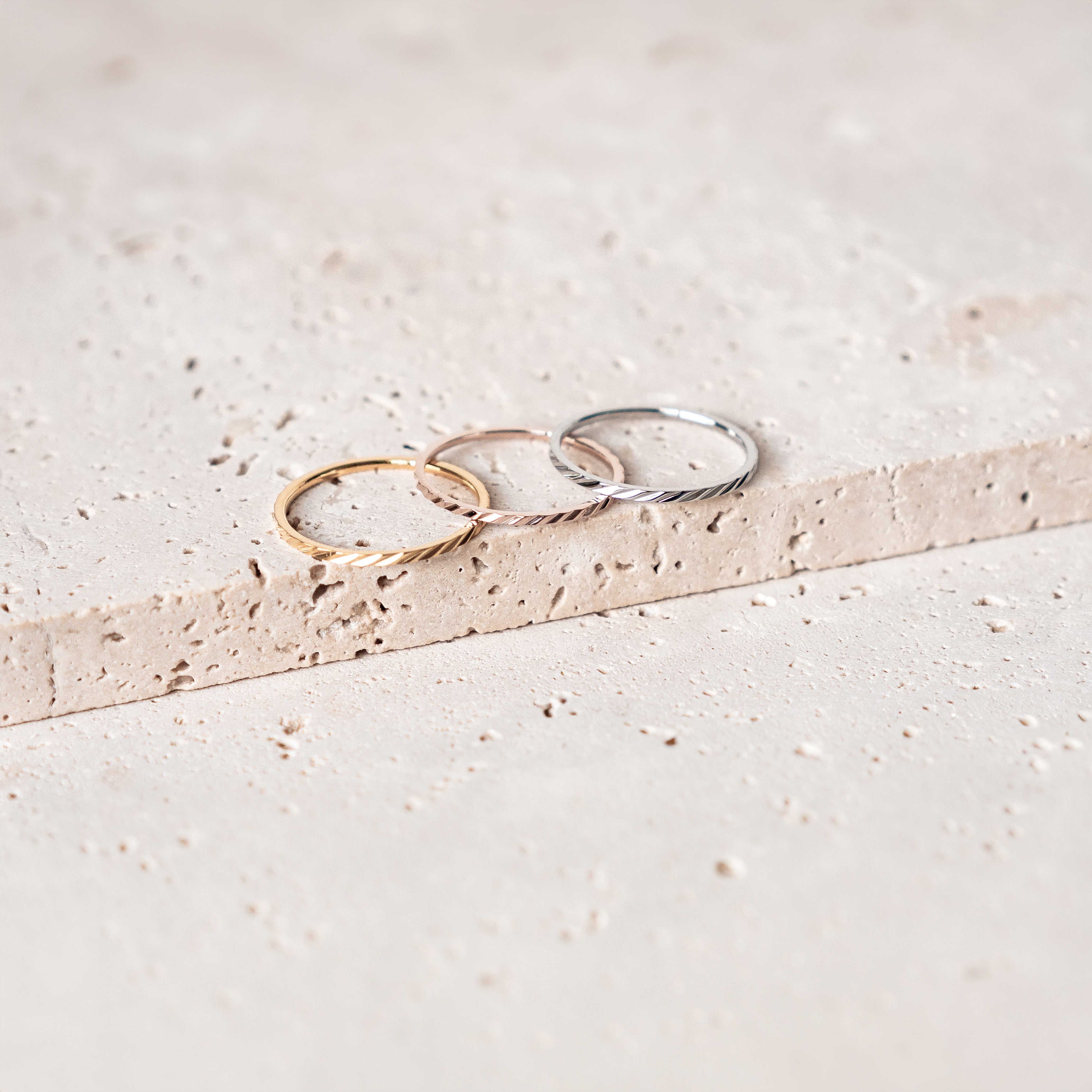 Twist Stack Ring aus Edelstahl