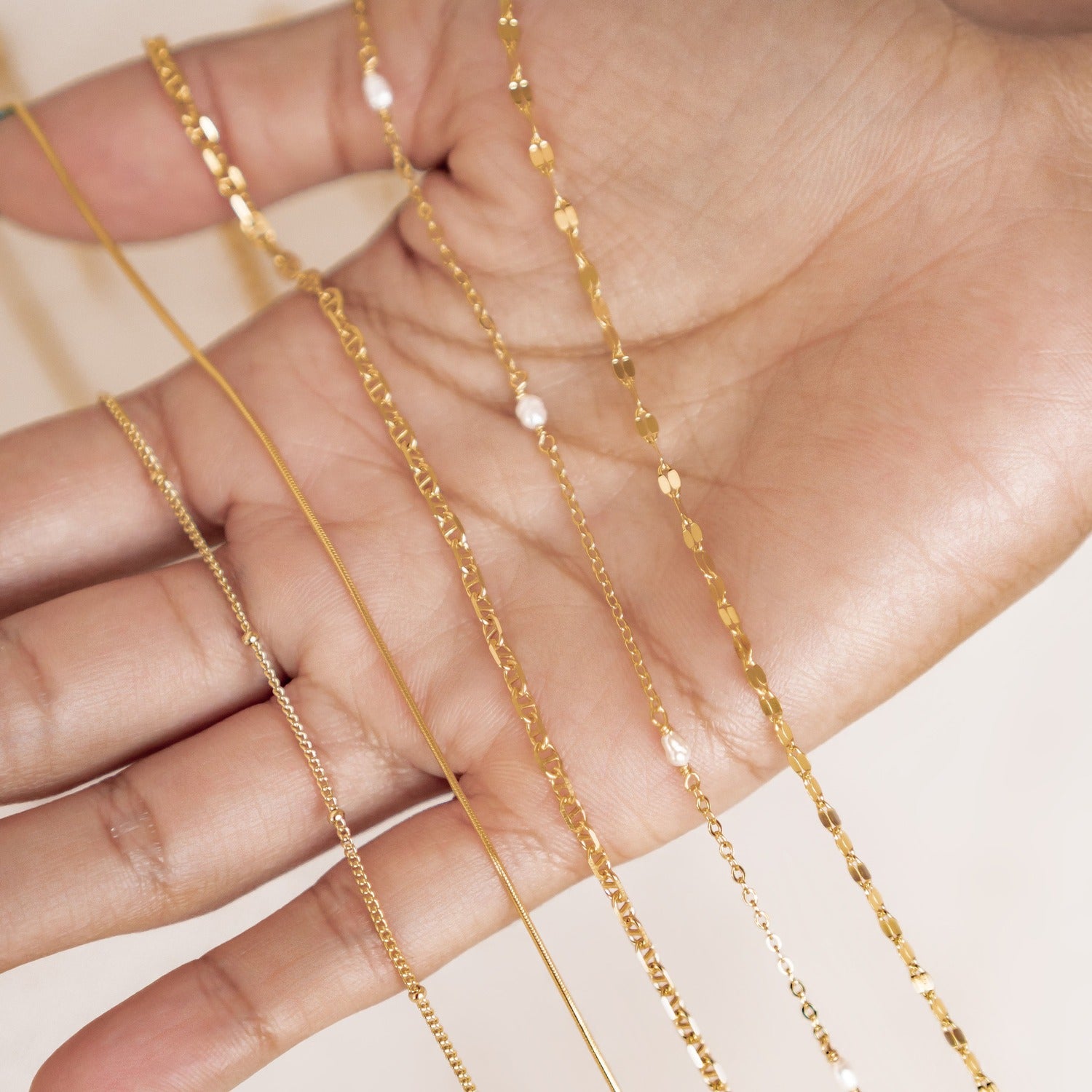 Unisex Rolled Snake Chain Necklace Gold