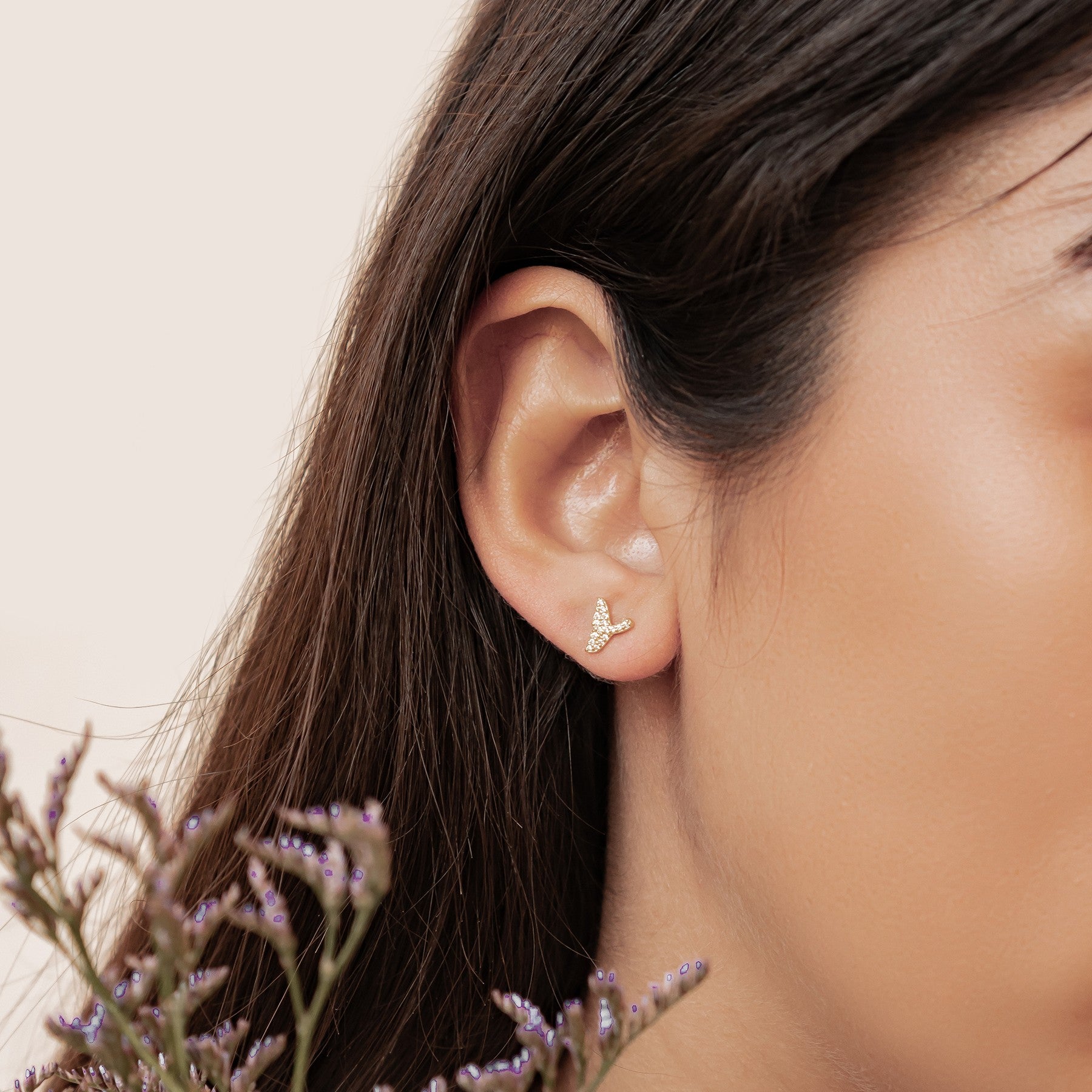 Pendientes Botón Cola Ballena Brillo Plata de Ley 925