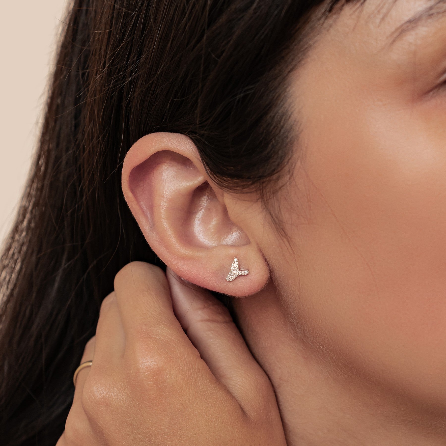 Pendientes Botón Cola Ballena Brillo Plata de Ley 925