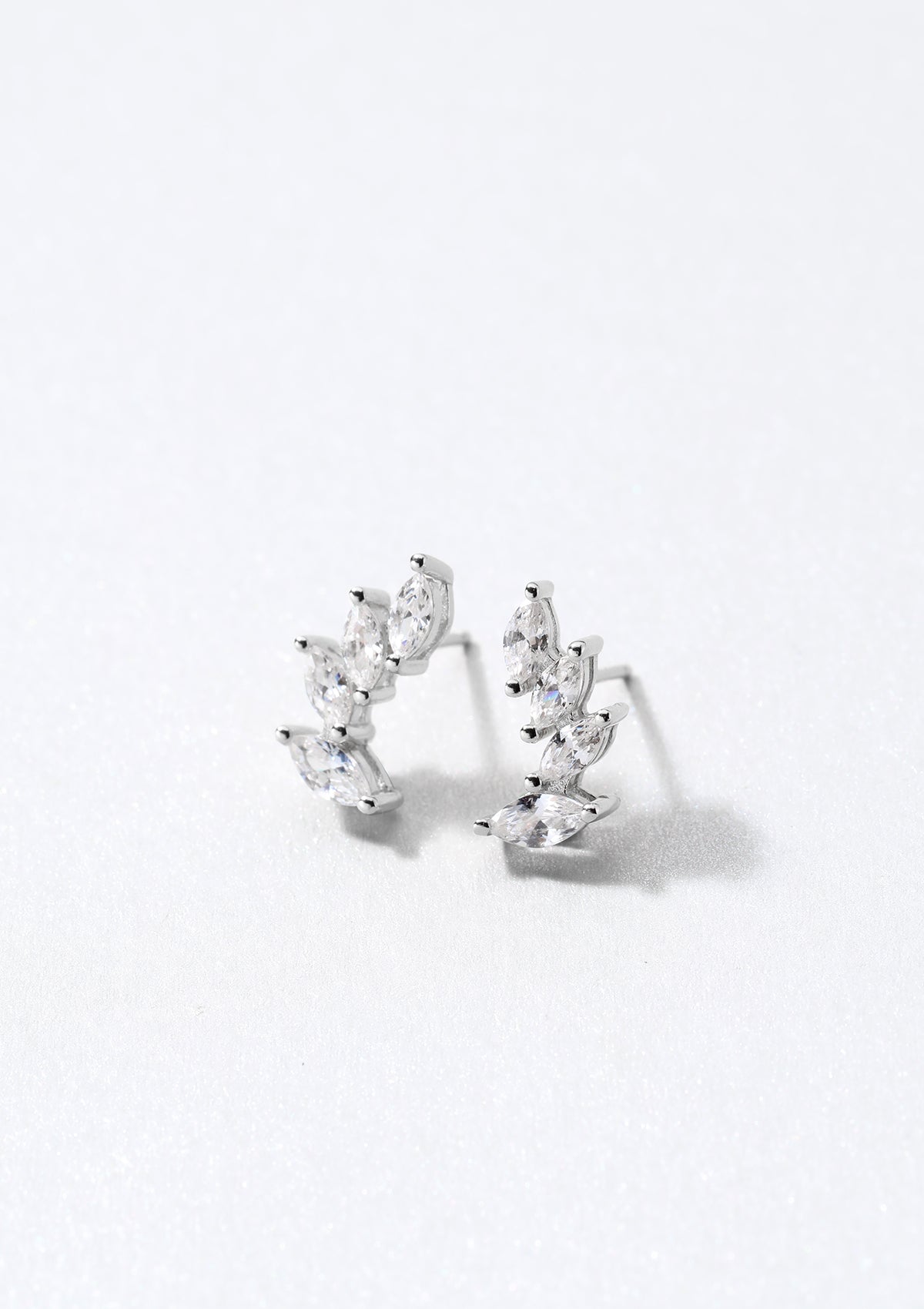 Pendientes de Botón Arco Plata de Ley 925