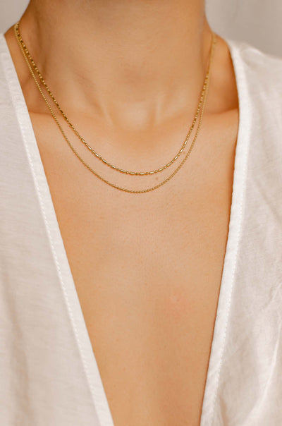 Bead and Bar Chain Necklace Gold