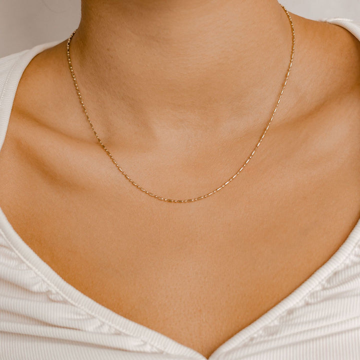 Collier Chaîne Perle et Barre en Or Rose