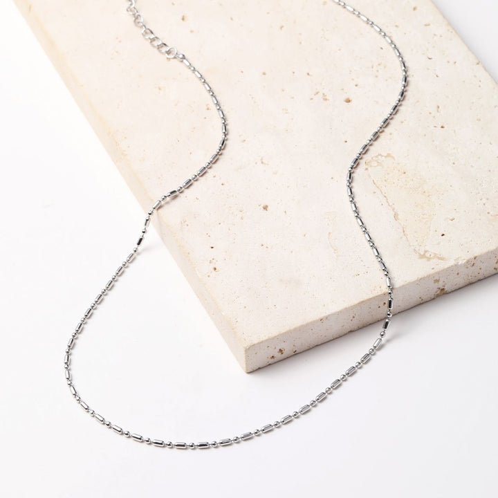 Collar Cadena Abalorio y Barra en Plata