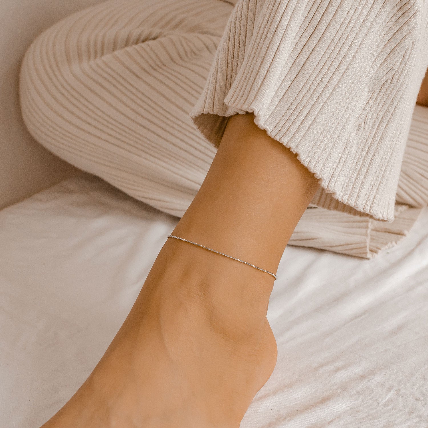 Bracelet de Cheville Chaîne à Pompon en Argent