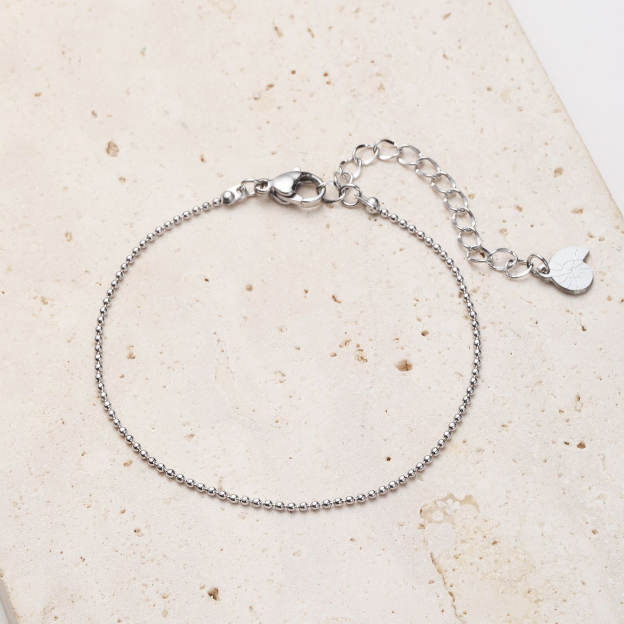 Bracelet Chaîne à Pompon en Argent