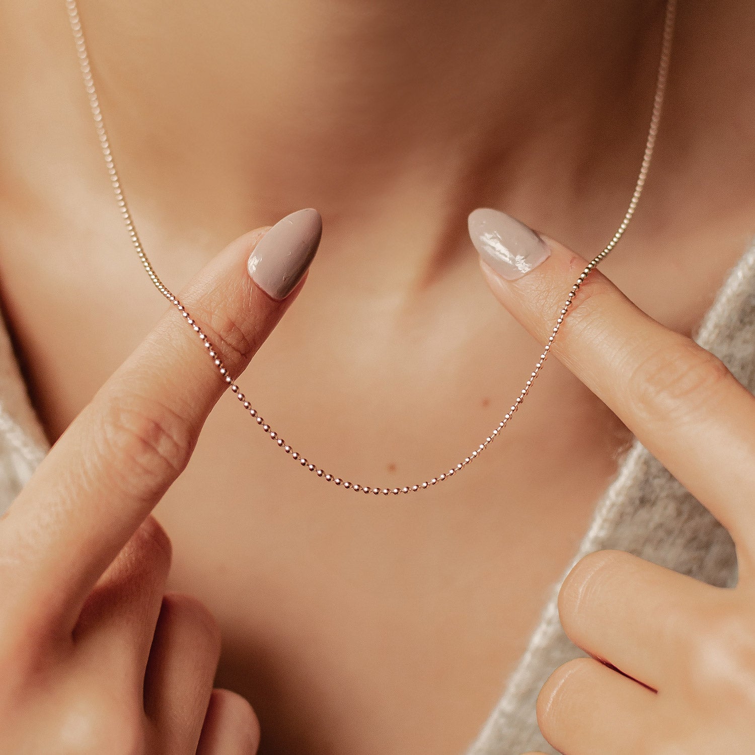 Collier Chaîne à Pompon en Or Rose