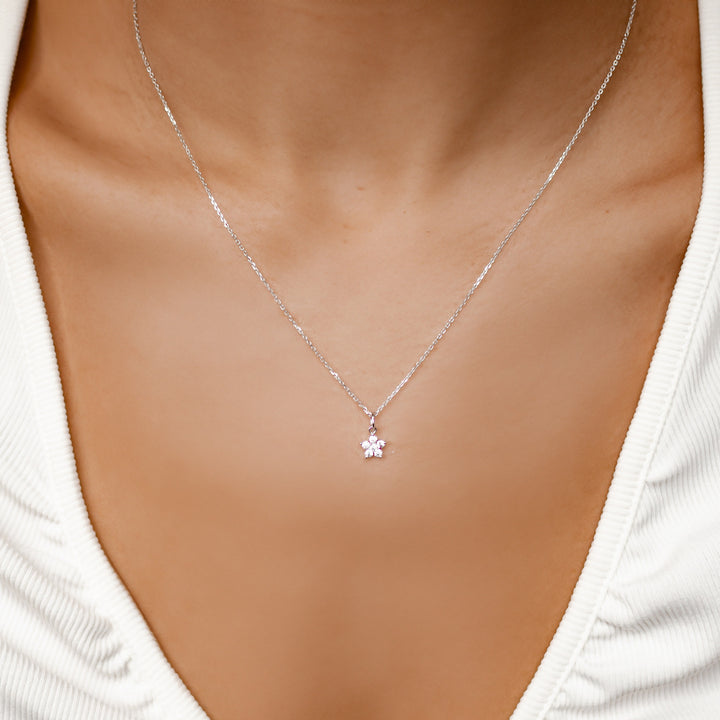 Bloom Pendant Necklace 9K Gold