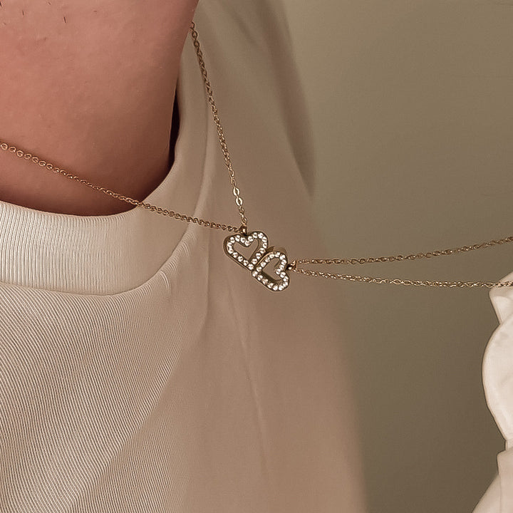 Bond Hearts Two Crystal Necklace Set Waterproof