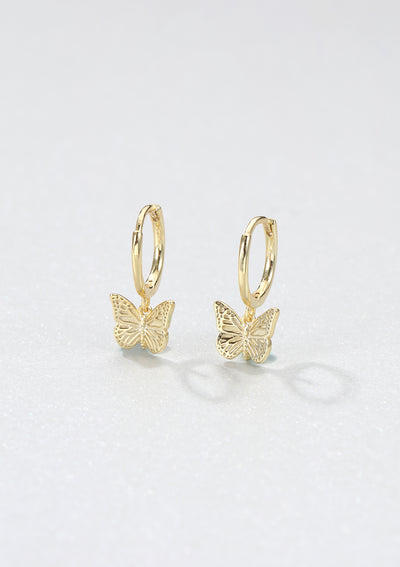 Pendientes Huggie Mariposa de Plata de Ley 925 en Oro