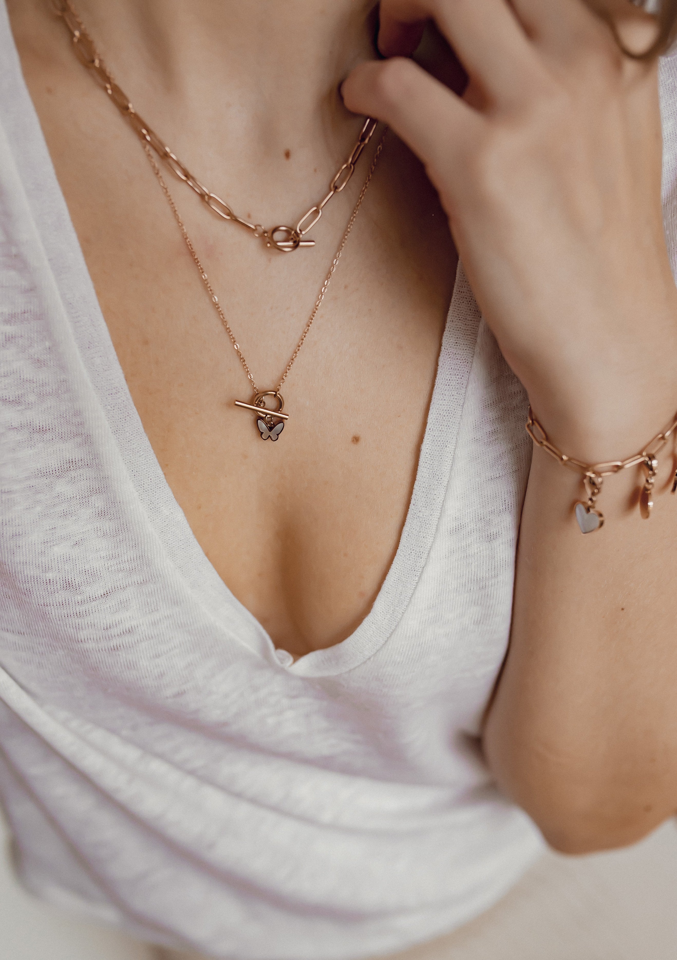 Pendetif Papillon T-Barre Collier en Or Rose