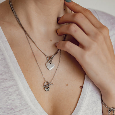 Schmetterling Kette mit Knebelverschluss in Silber