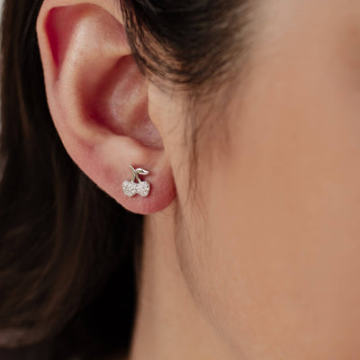 Clous d'Oreille Cerise Sterling Argent