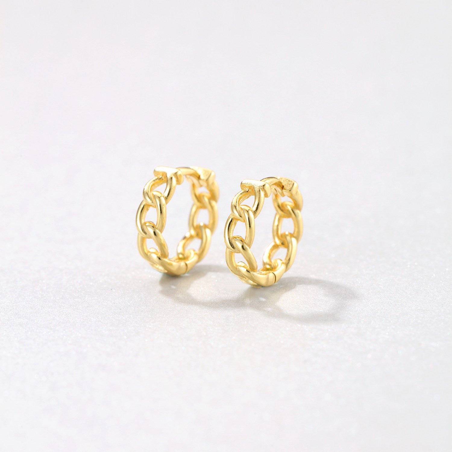 Pendientes Huggie Cadena Gruesa Plata de Ley 925