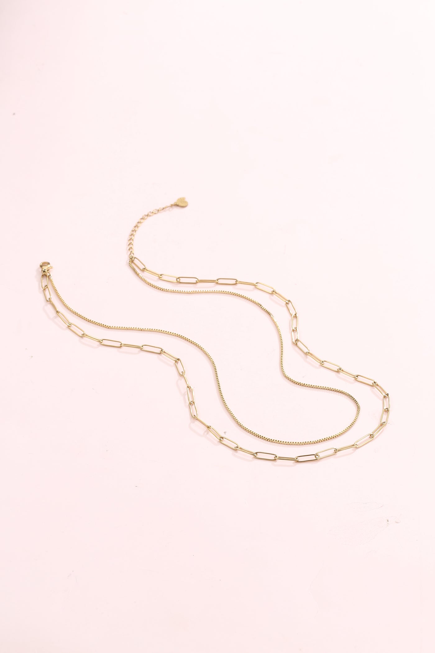Collar a Capas de Cadena Gruesa en Oro