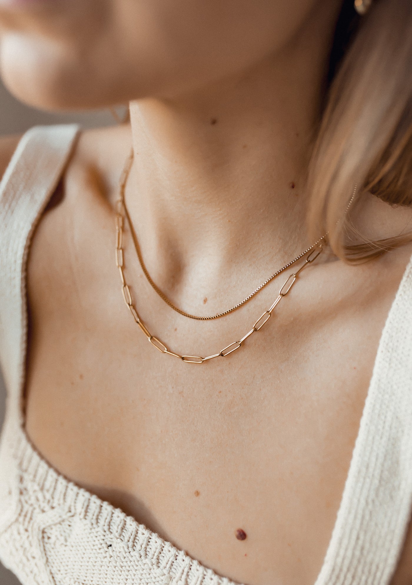 Collar a Capas de Cadena Gruesa en Oro