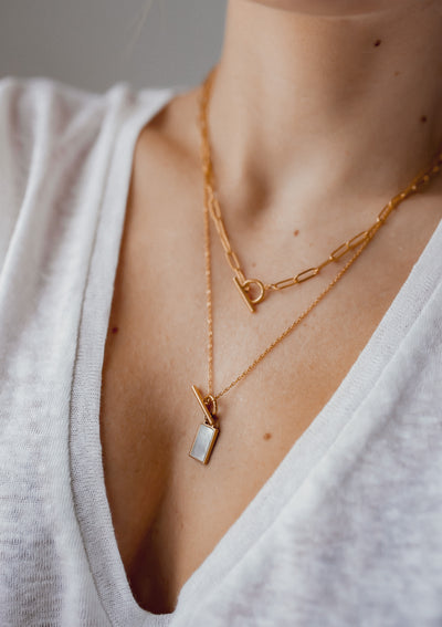 Chunky Chain T-Bar Necklace Gold