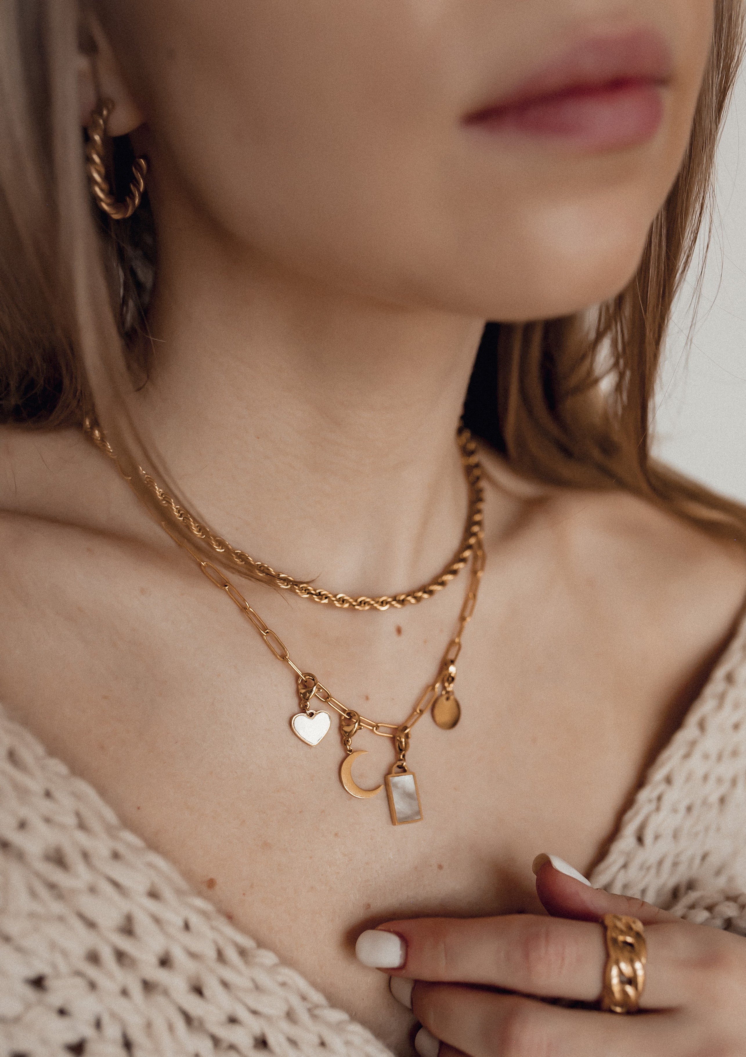 Anillo de Cadena de Bordillo Gruesa en Oro