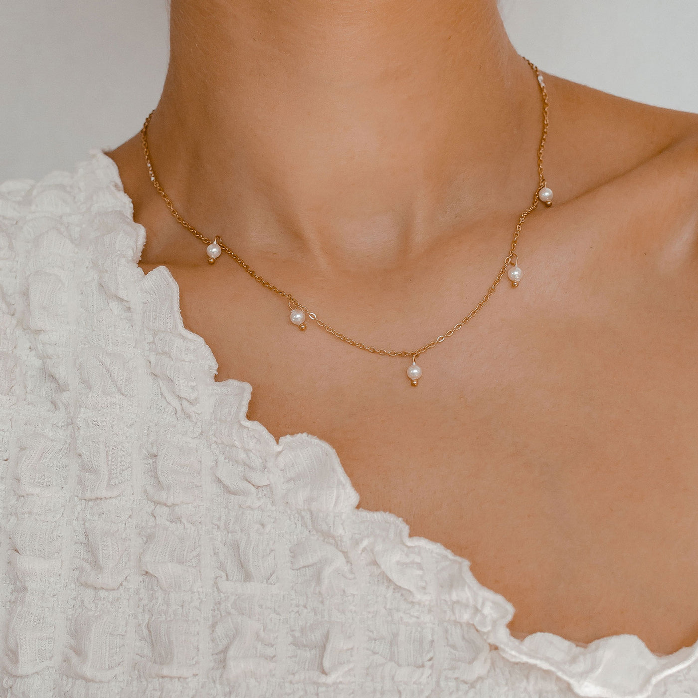 Cinque Pearl Chain Necklace Gold