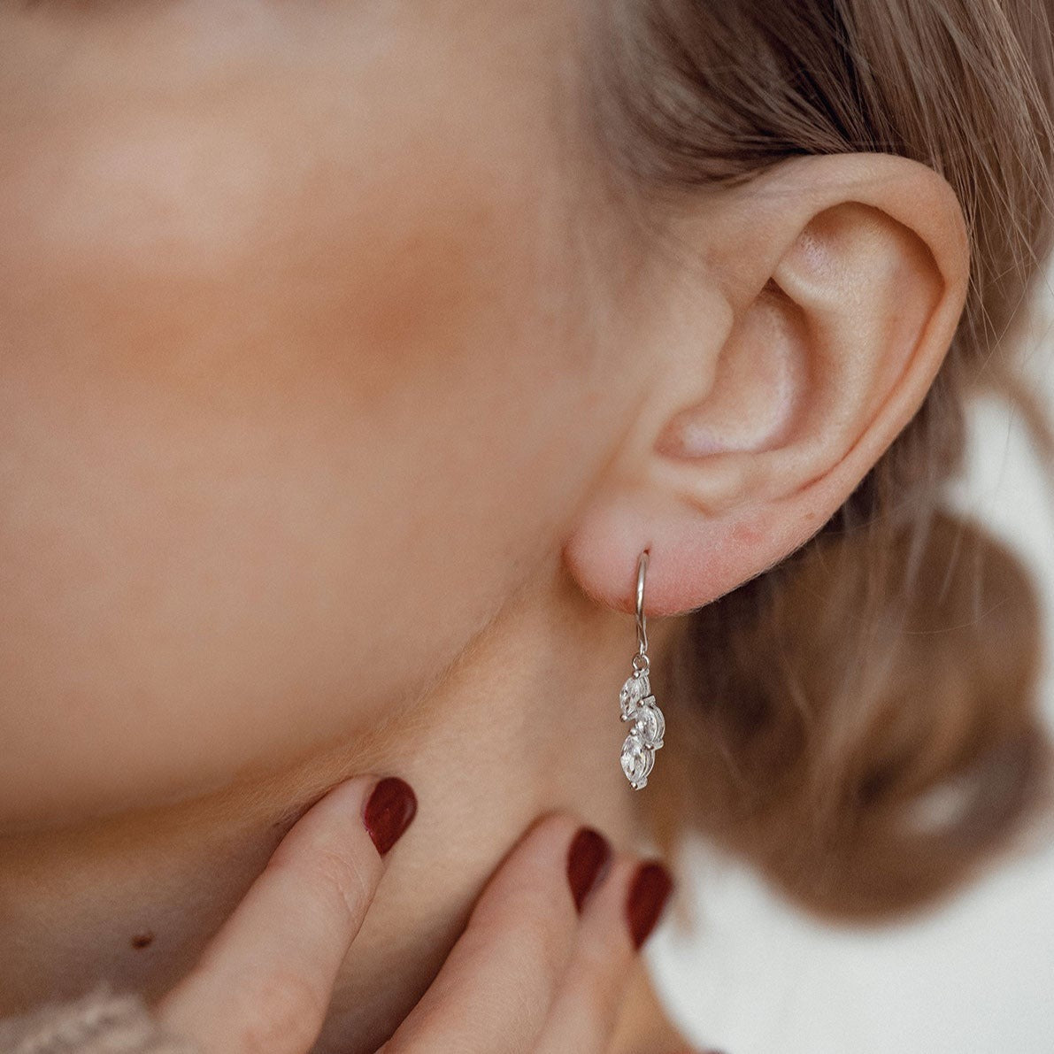 Pendientes Huggie Ramillete Plata de Ley 925