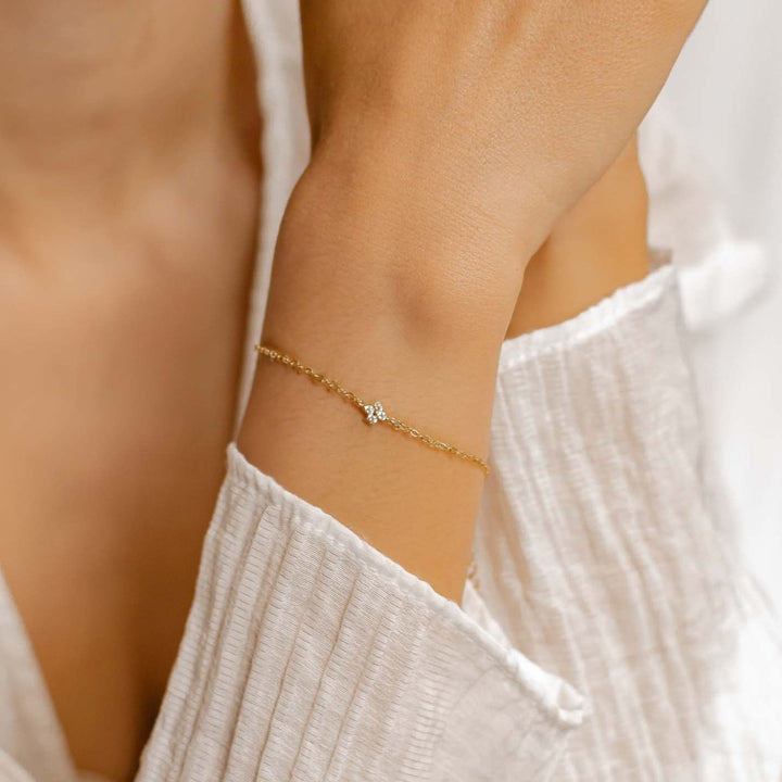 Brazalete Margarita Plata de Ley 925 en Oro