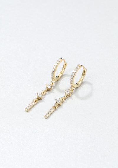 Pendientes Huggie Oscilantes de Barra Plata de Ley 925 en Oro