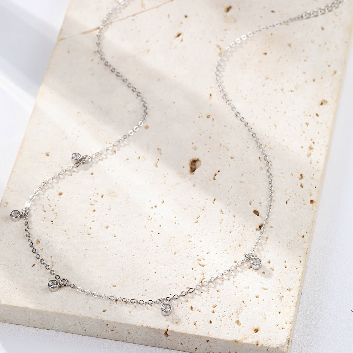 Collar Charm Brillante en Plata de Ley 925
