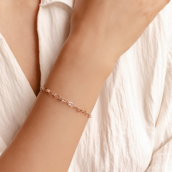 Bracelet Chaîne Fine Cœur