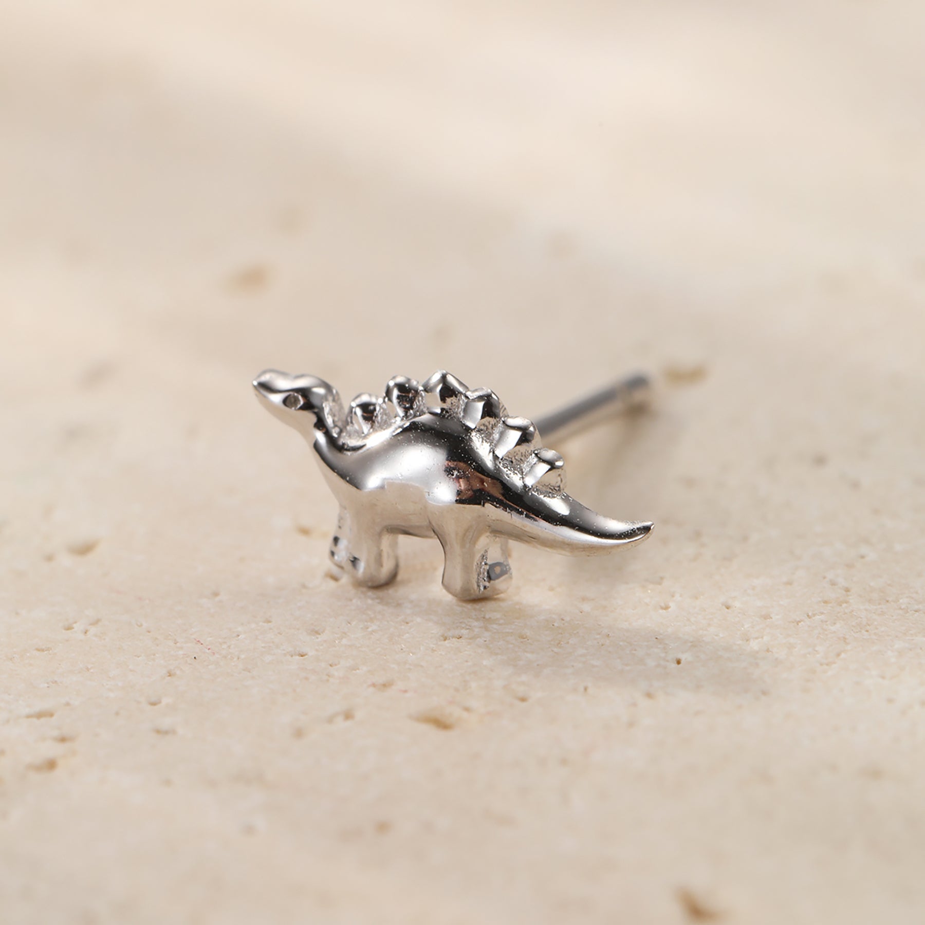Orecchini a forma di dinosauro T Rex, in argento Sterling 925
