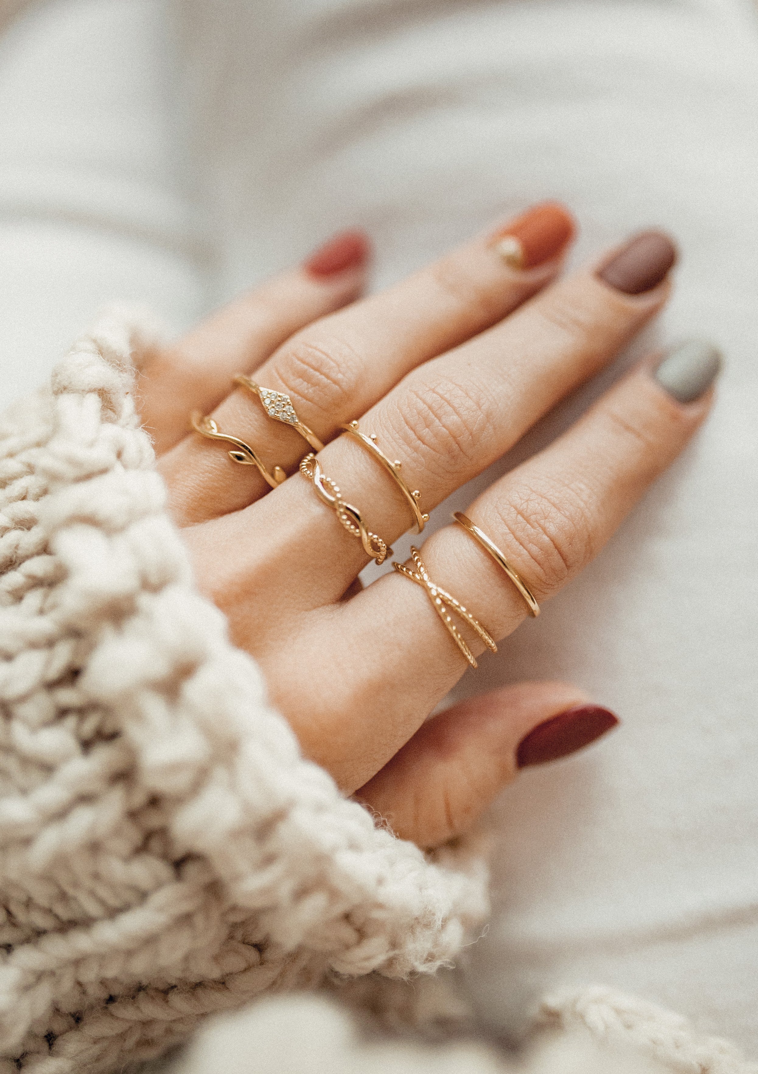 Doppelt Gedrehter Ring Sterlingsilber in Gold Hey Happiness