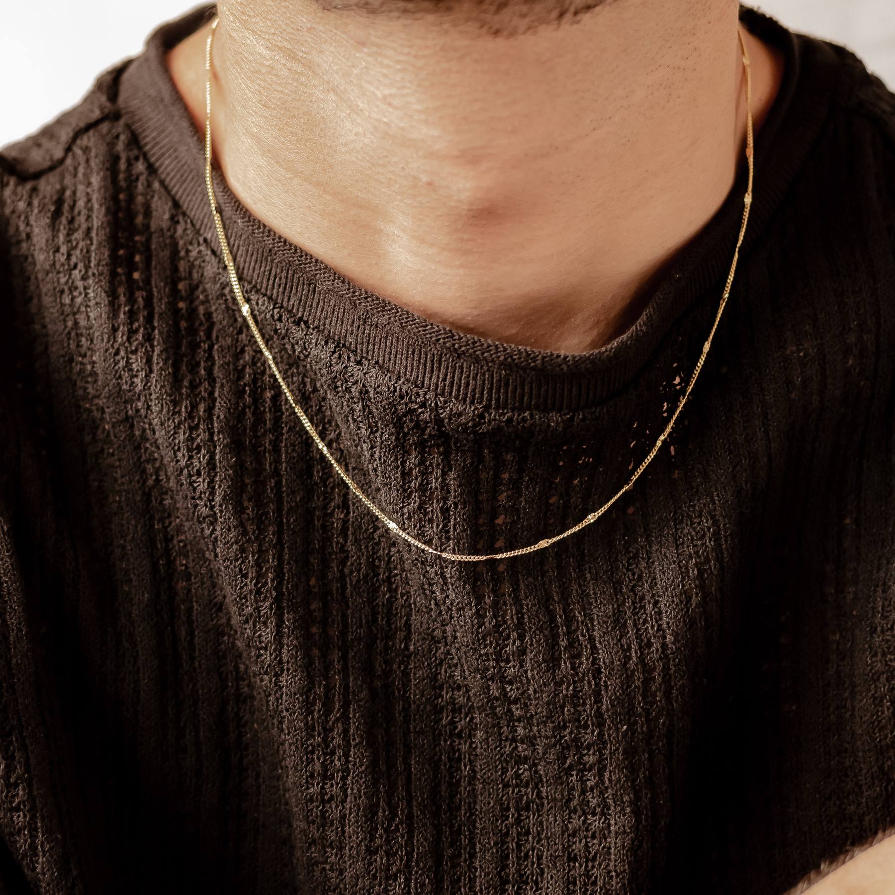 Delicate Starburst chain necklace for men in gold, 925 sterling silver