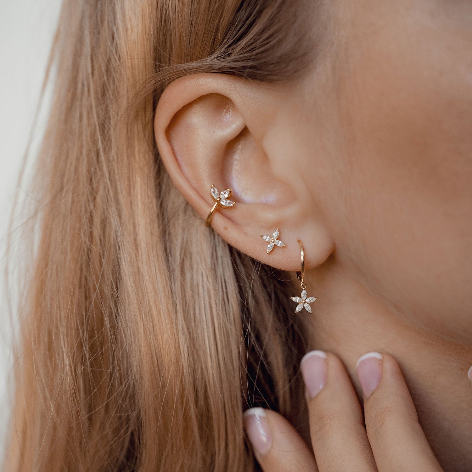 [wingbling] 14K Gold☆Happiness Flower Earrings IMG_2866__25697.1724268468.386