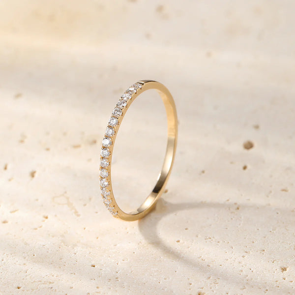 Anillo de diamante Eternity de oro de 14 quilates
