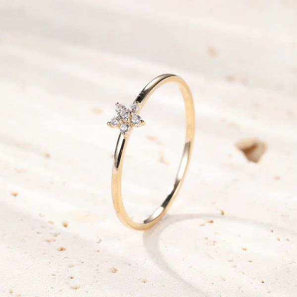 Anillo Bloom de oro de 14 quilates