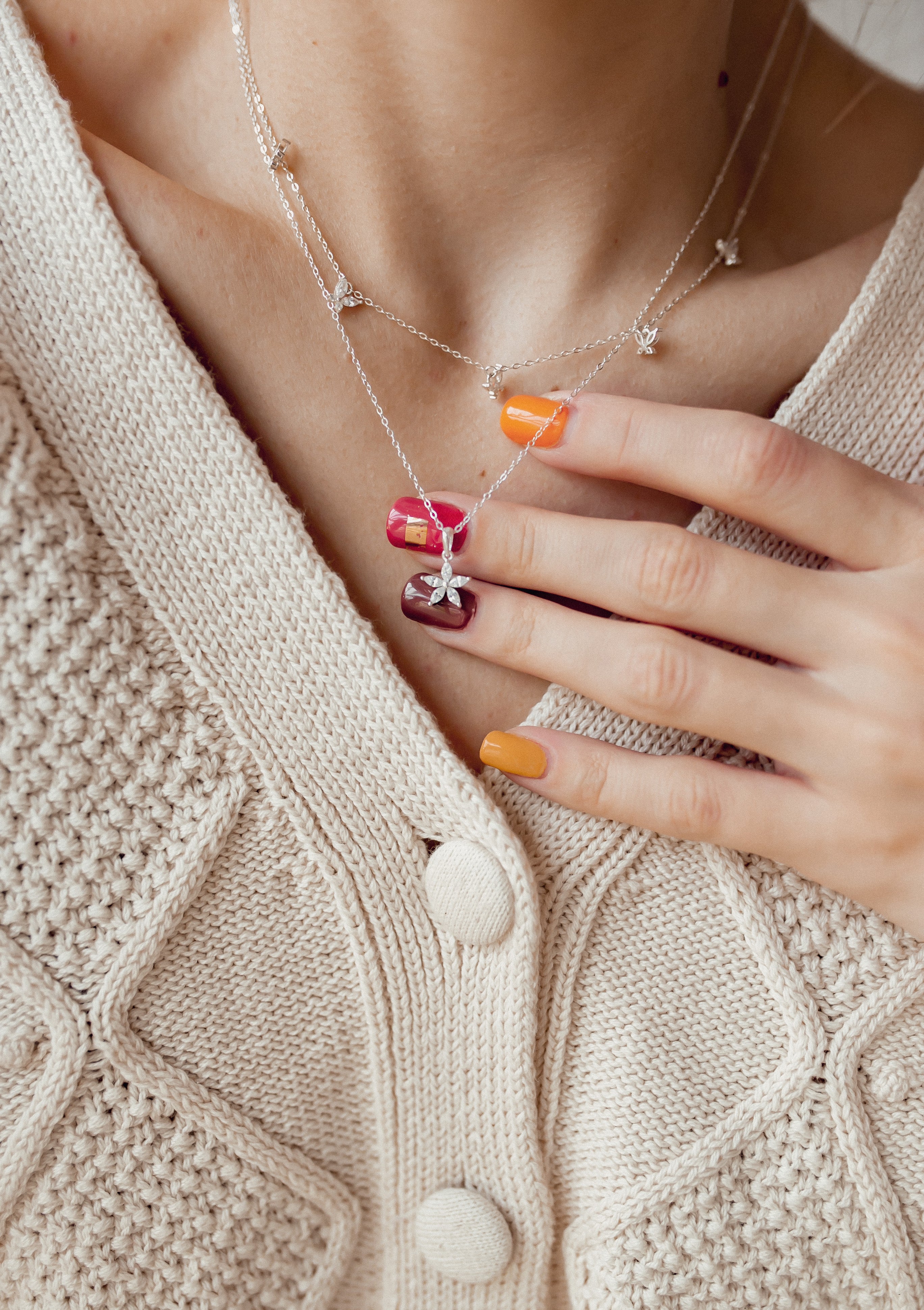 Collar con Colgante Mariposa de Gema Plata de Ley 925