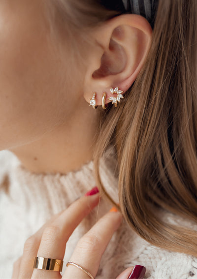 Pendientes Huggie Pétalo de Gema Plata de Ley 925